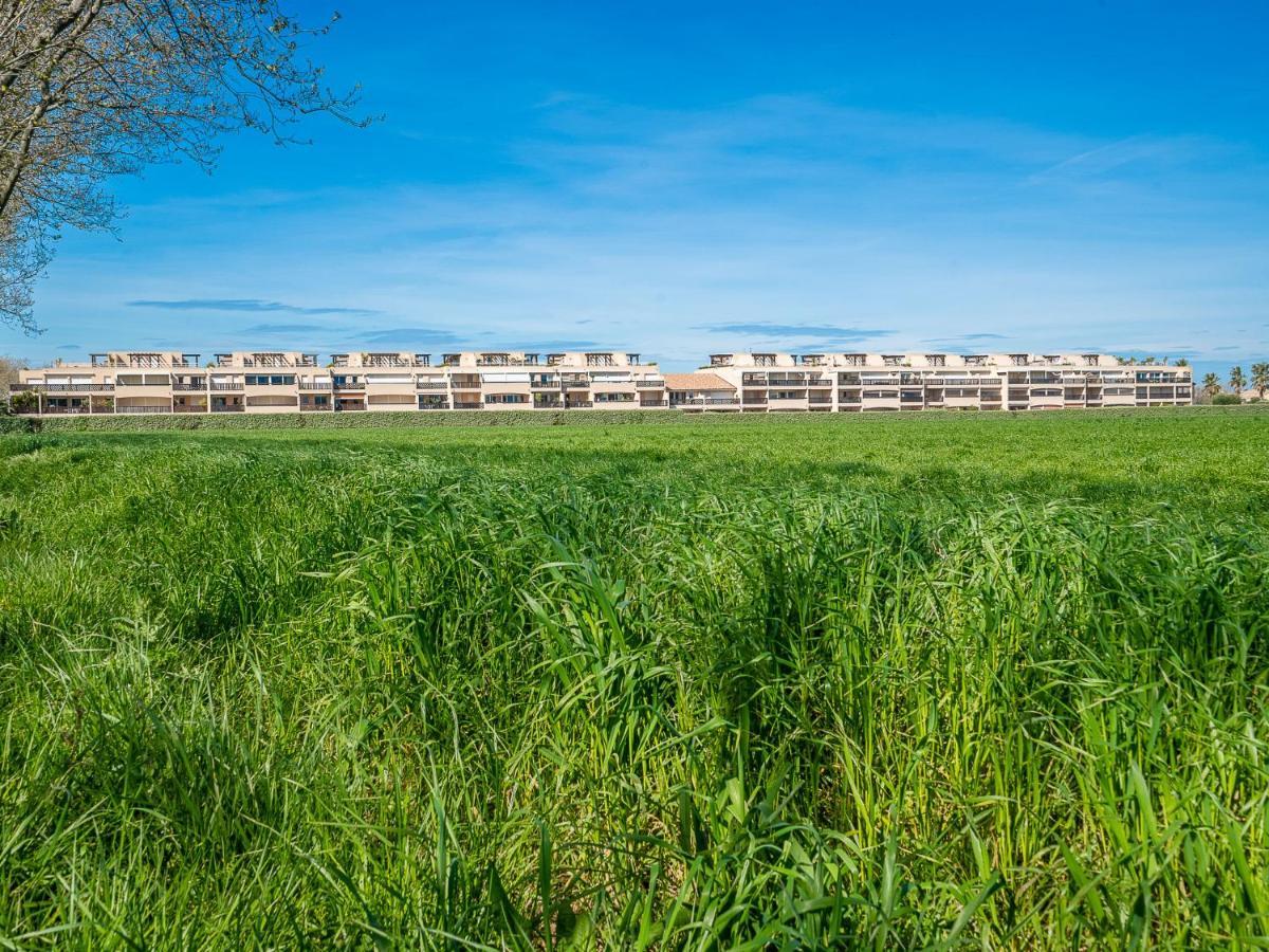 Les Embruns-16 By Interhome Apartment