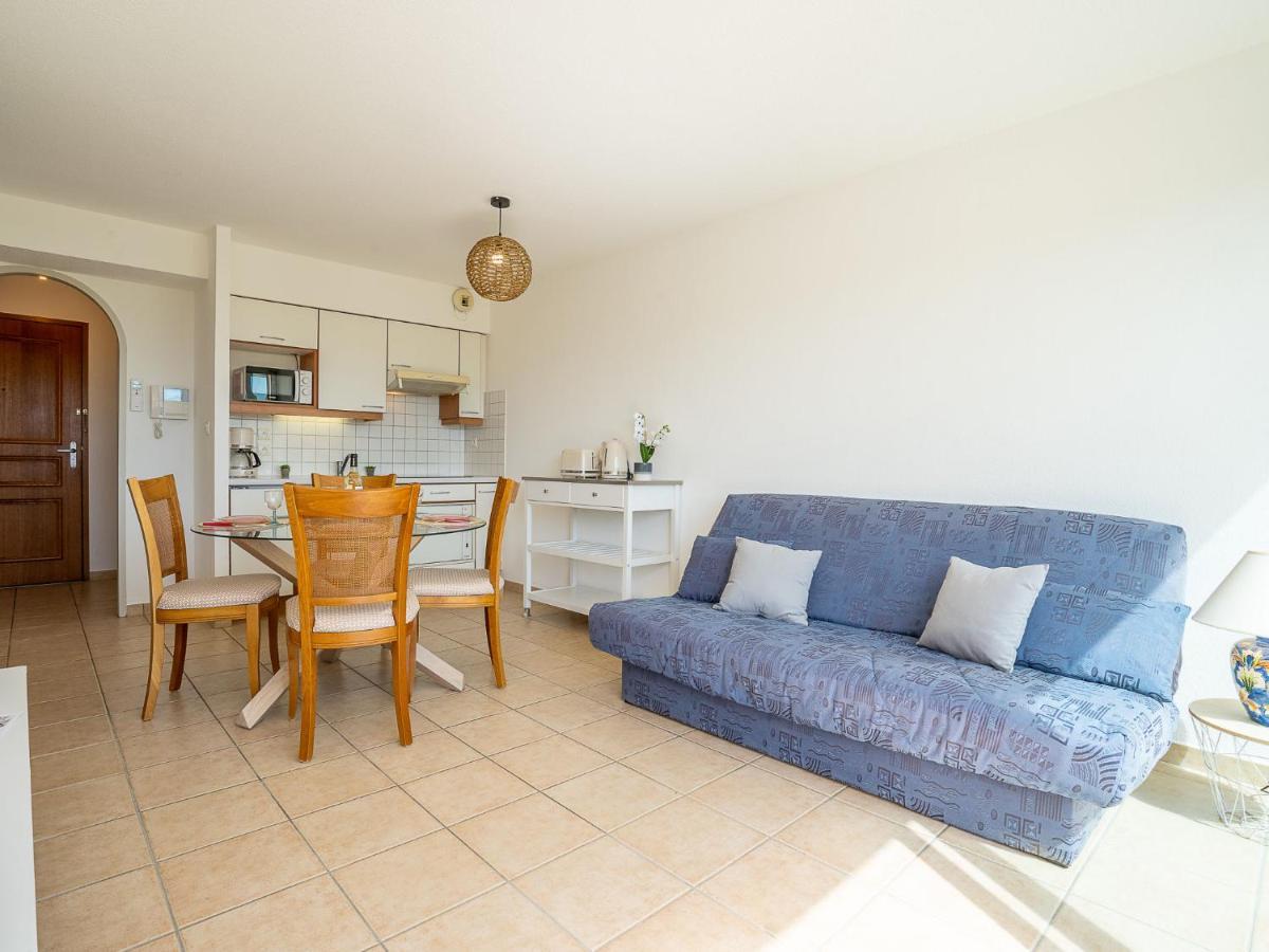 Les Embruns-16 By Interhome *