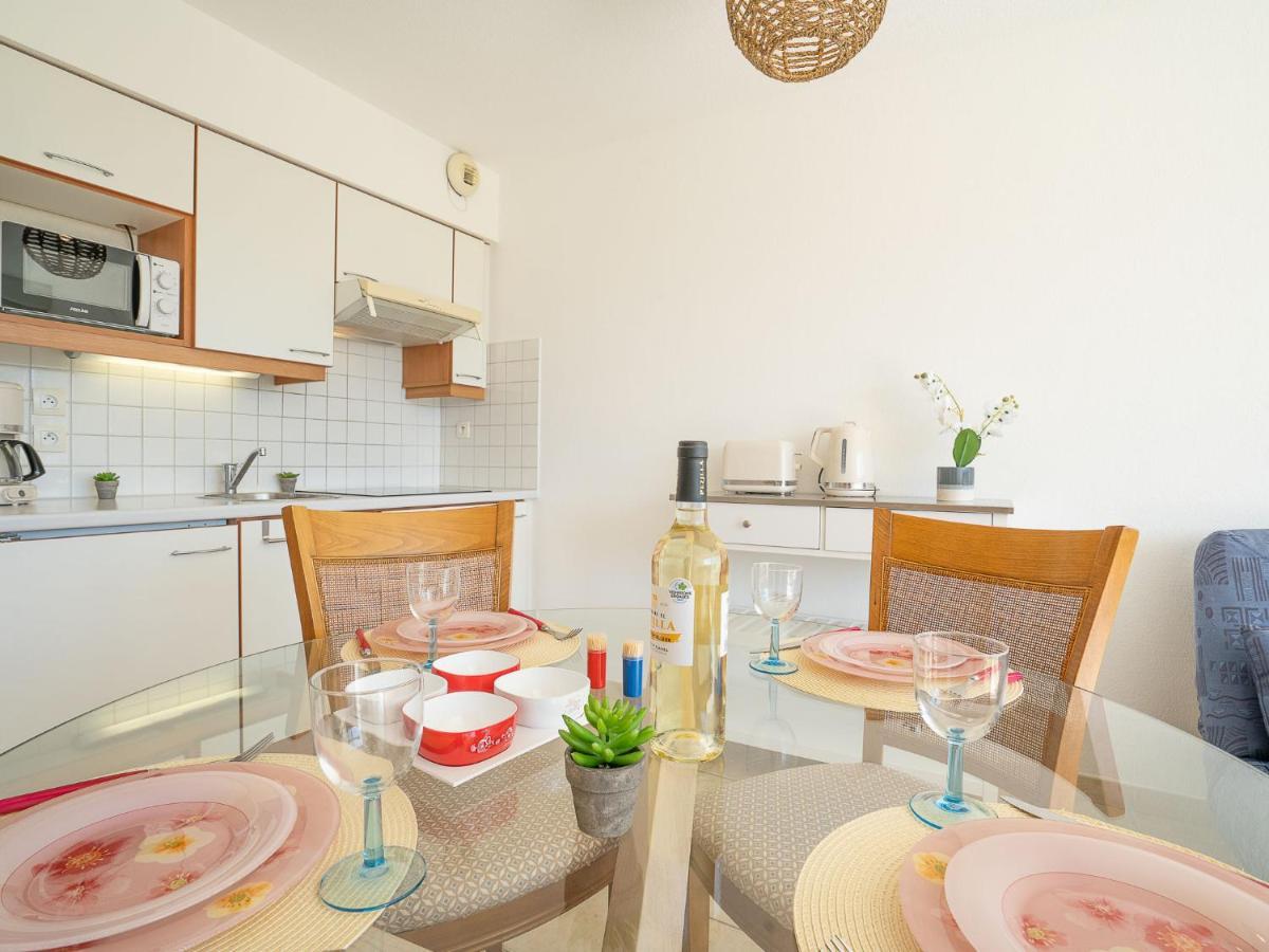 Apartment Les Embruns-16 By Interhome